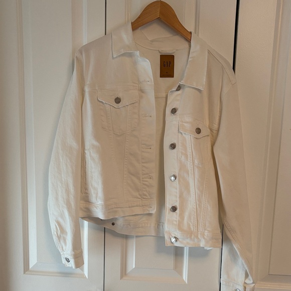 GAP White Denim Jacket - Size XL - Picture 3 of 6